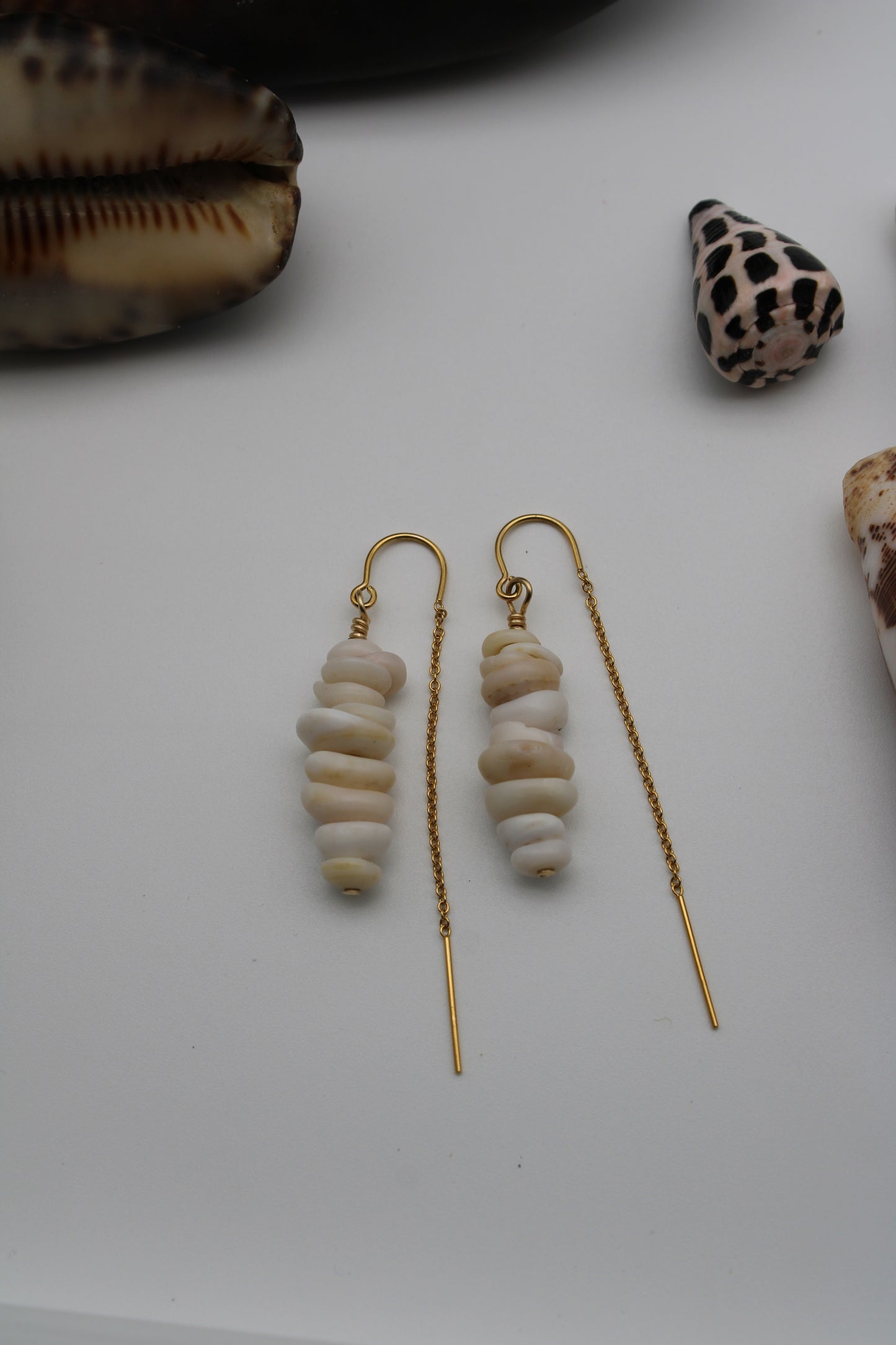 Multi Puka Shell Threaders