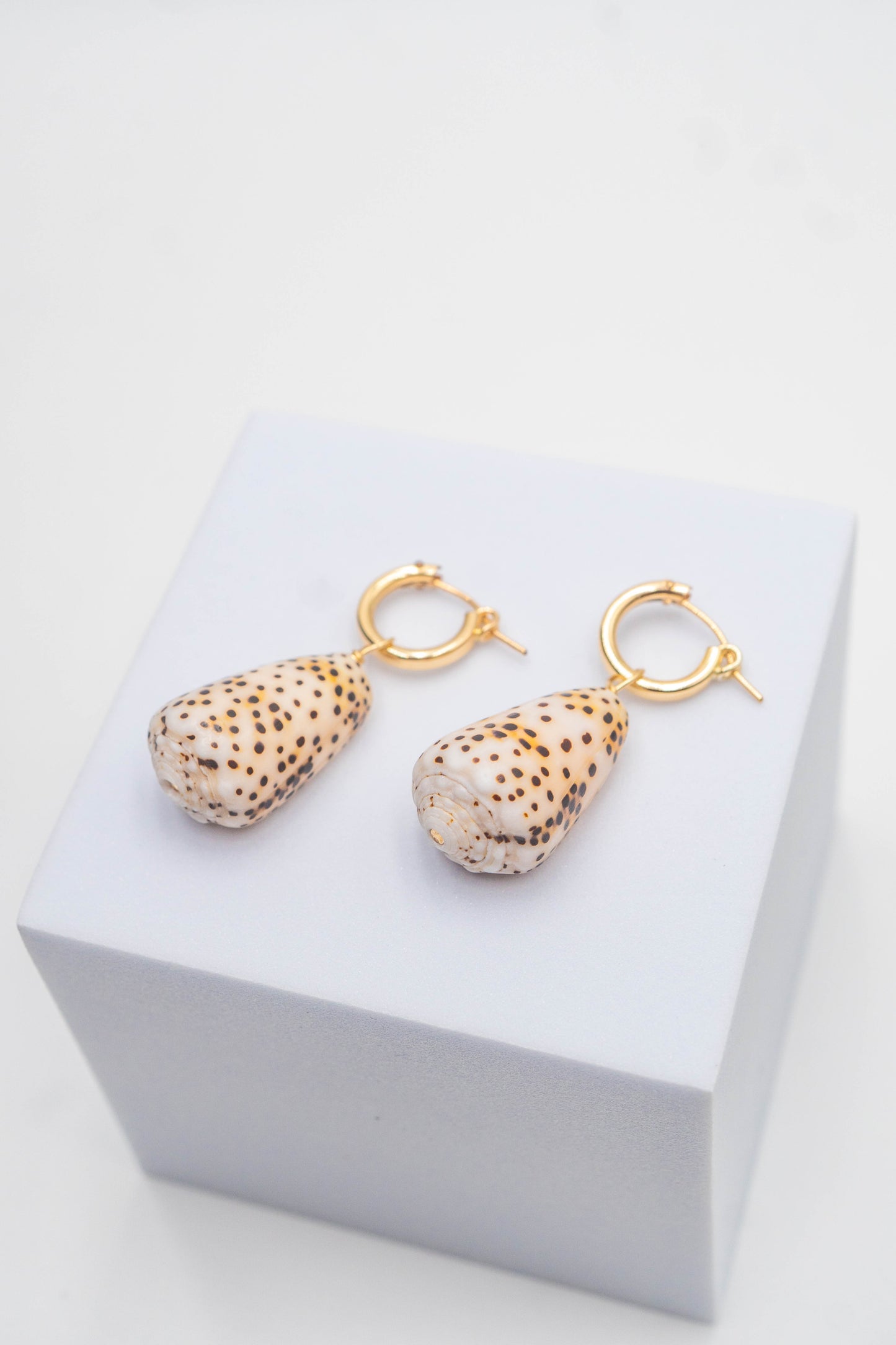 Flea Cone Earrings 1 Inch