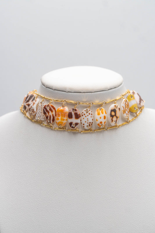 Shell Pieces Choker