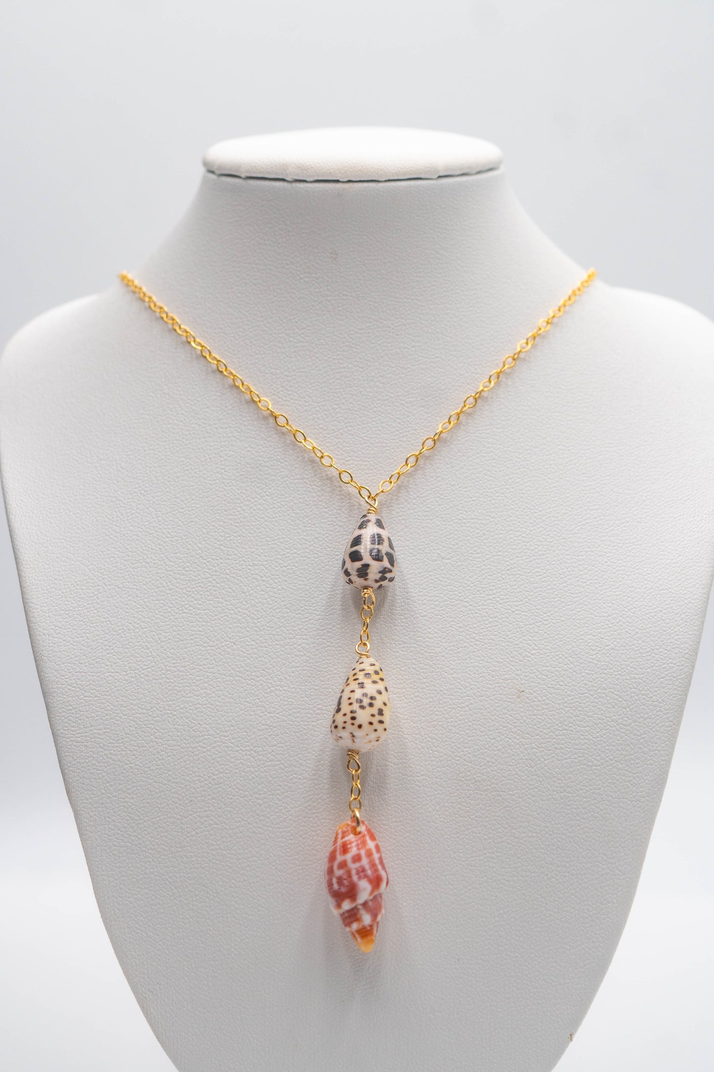 Lariat Shell Necklace