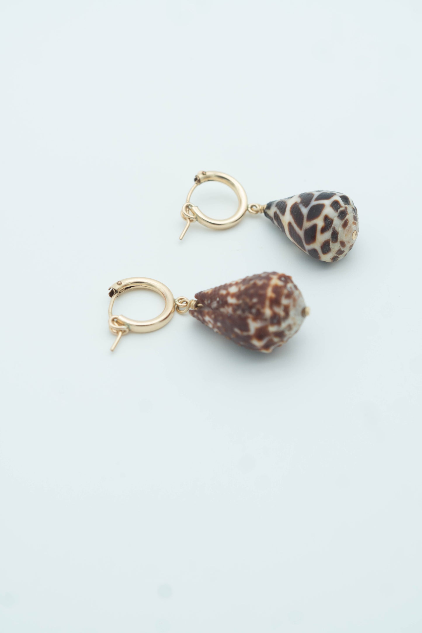 Mismatch Shell Earings