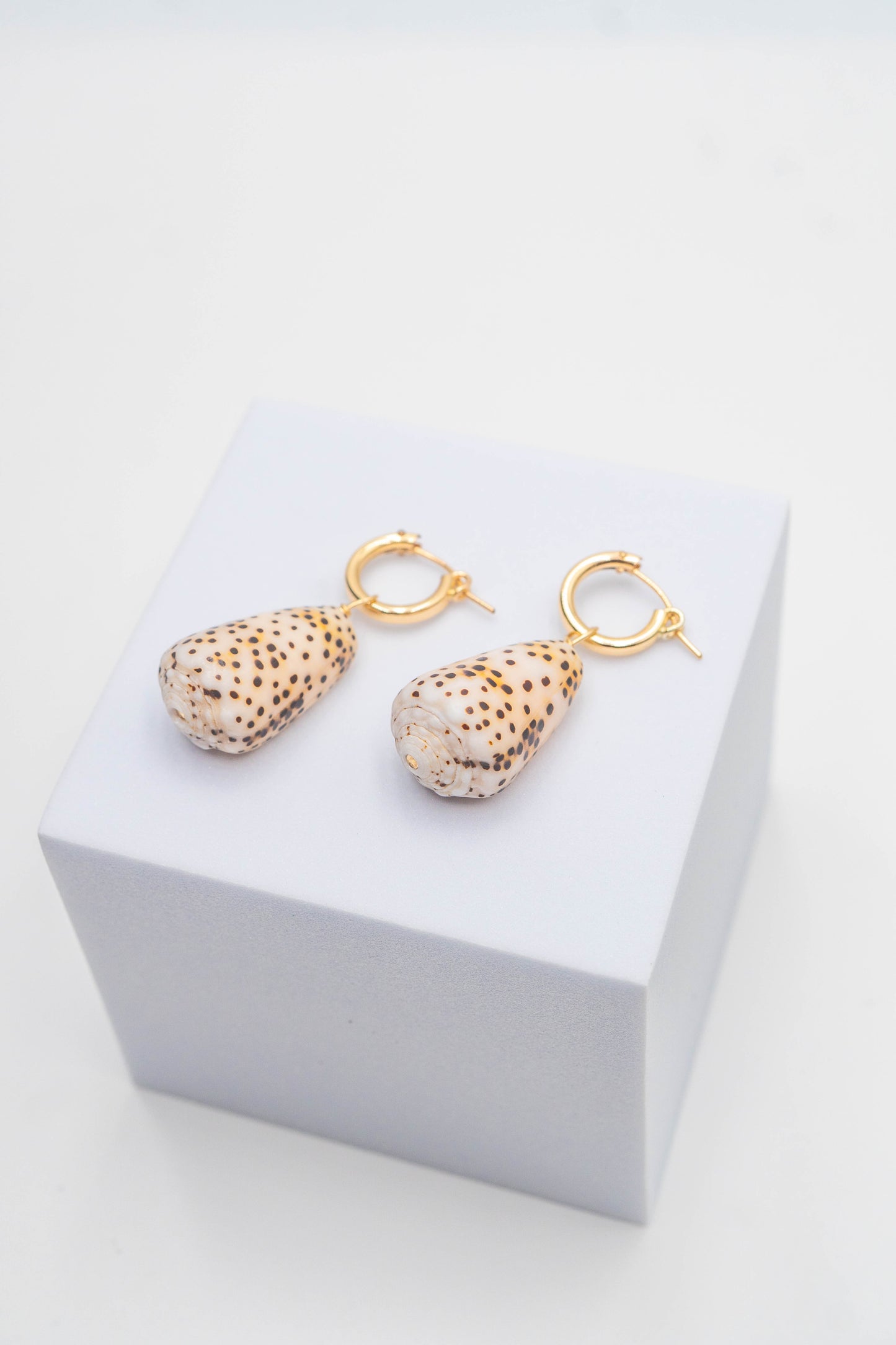 Flea Cone Earrings 1 Inch