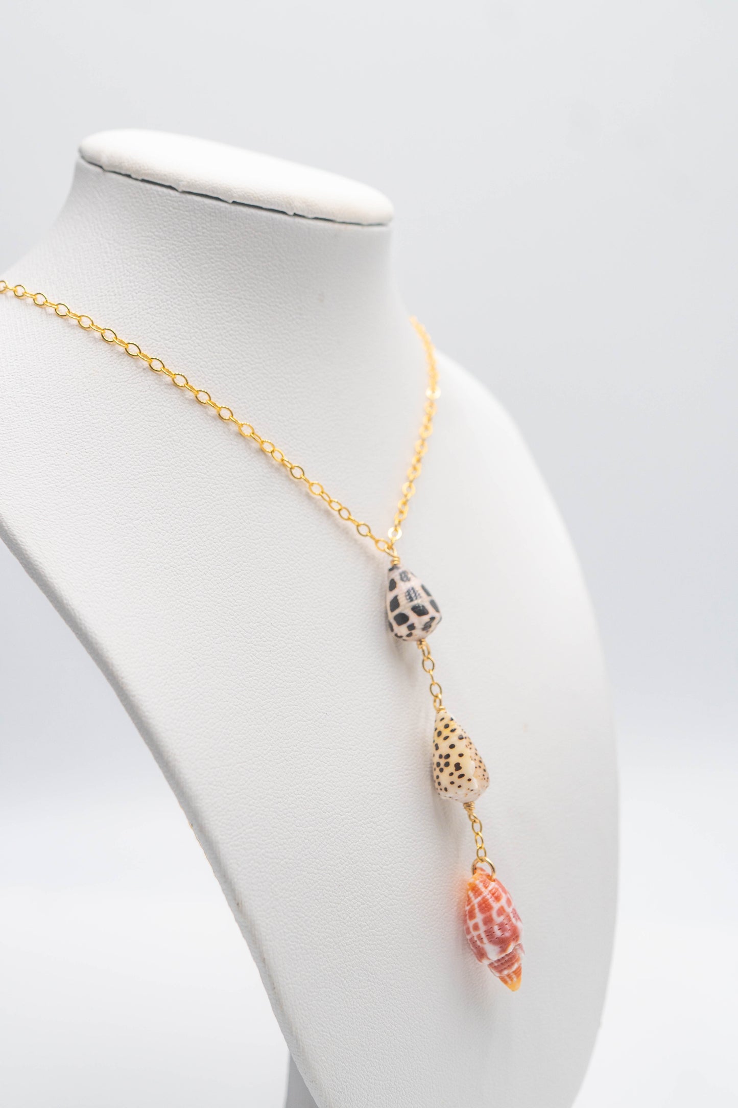 Lariat Shell Necklace