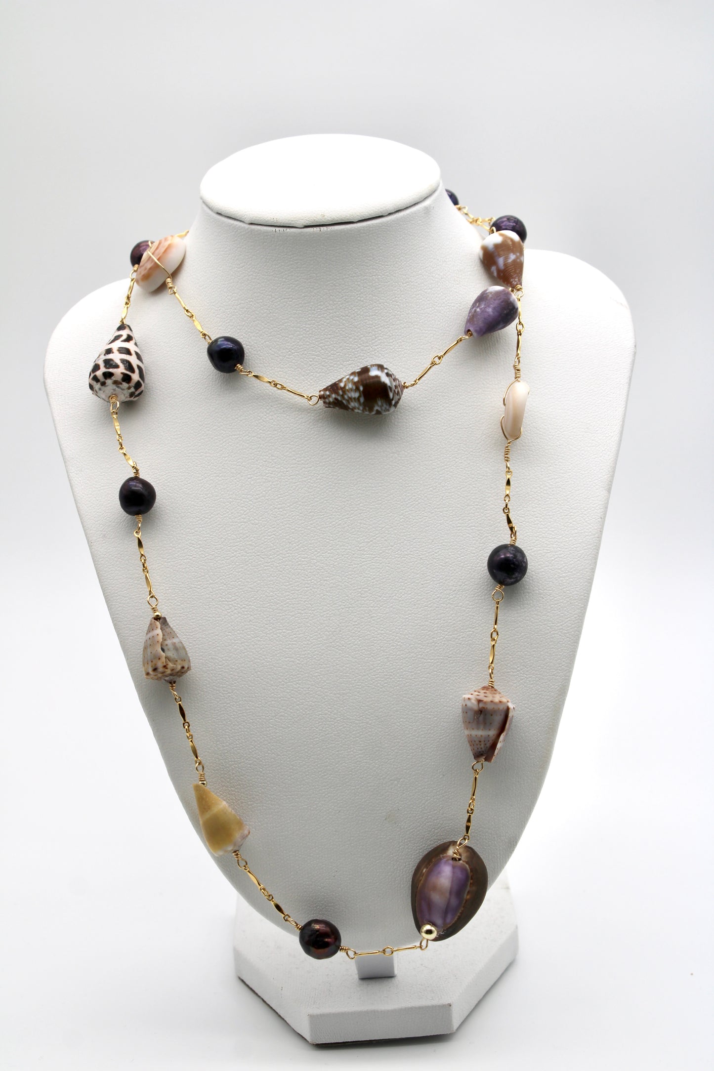 Infinity Necklace -  1 Inch Shells