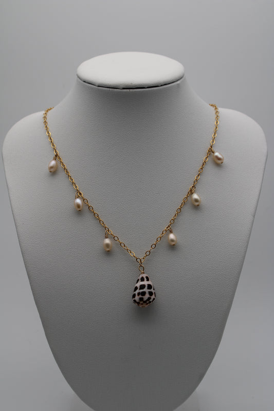 Classic Hebrew Necklace